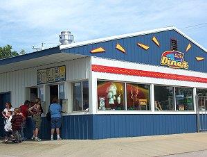 DJ's Diner | Beech Bend Amusement Park - Bowling Green, KY