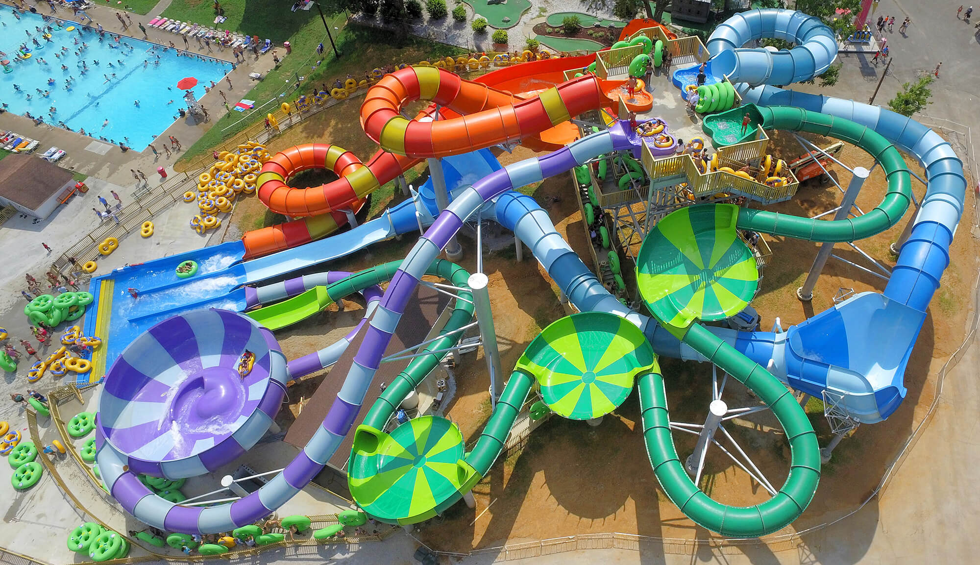 Splash Lagoon Slides | Beech Bend Amusement Park - Bowling Green, KY